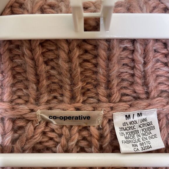 COOPERATIVE UO Women's Coral Pink Wool Bauble Pom Pom Cardigan Sweater Sz M - Picture 5 of 5